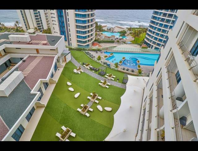 2 BEDROOM APARTMENT FOR SALE IN UMHLANGA ROCKS